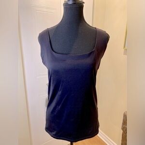 Zara tank top w/ built in shelf, silky soft / stretchy,  in black 🖤